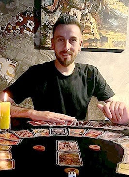 Falcılarımız 2 deryan 266x365 1